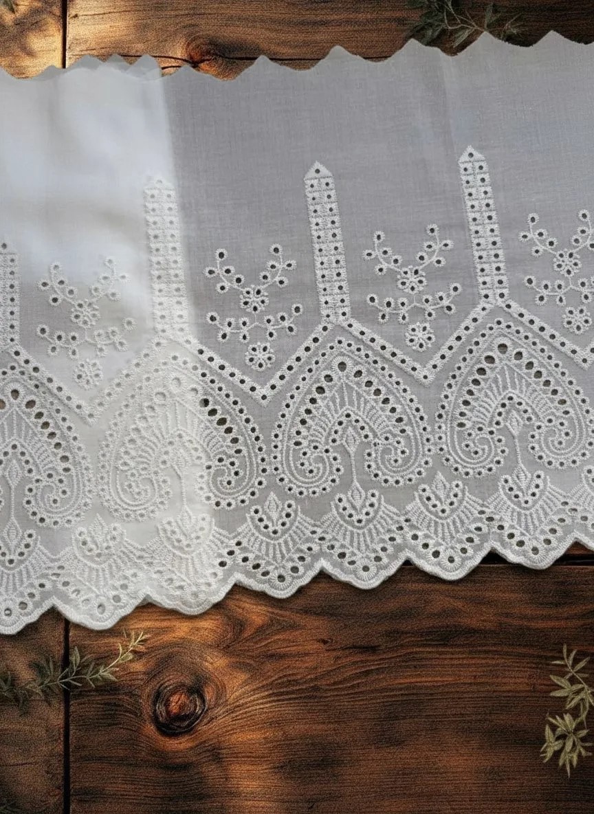 Шитье на батисте М948