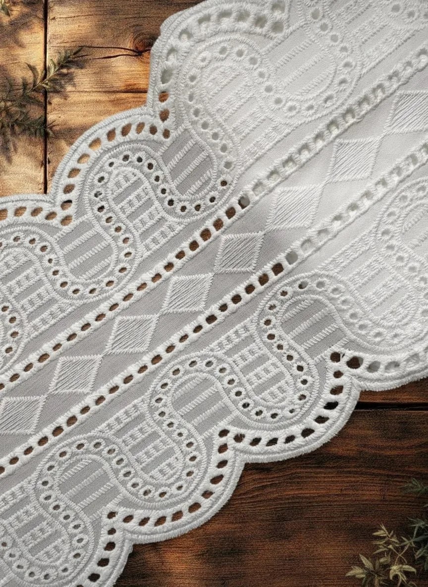 Шитье на батисте М946