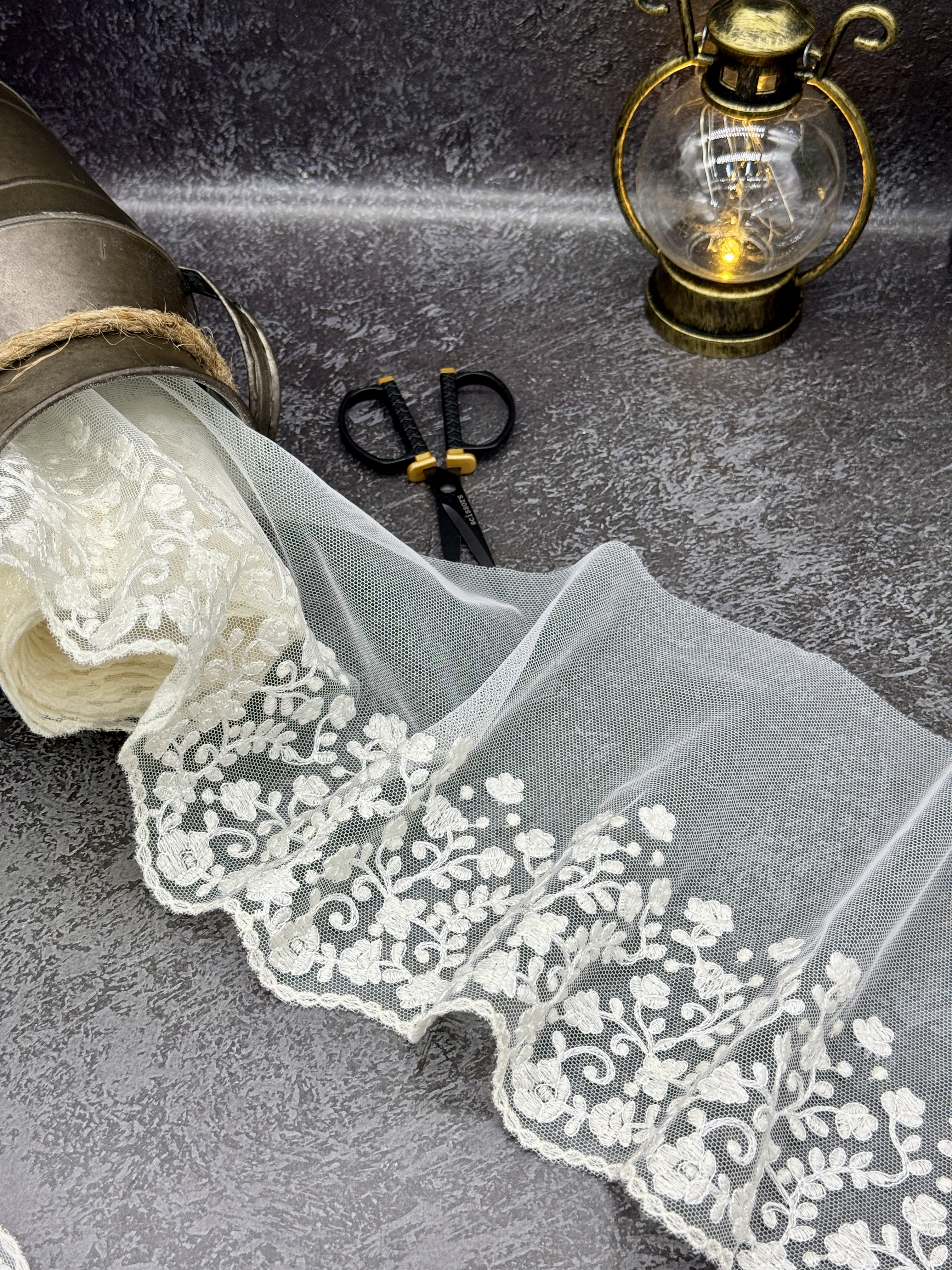 Кружево Вышивка на сетке С213