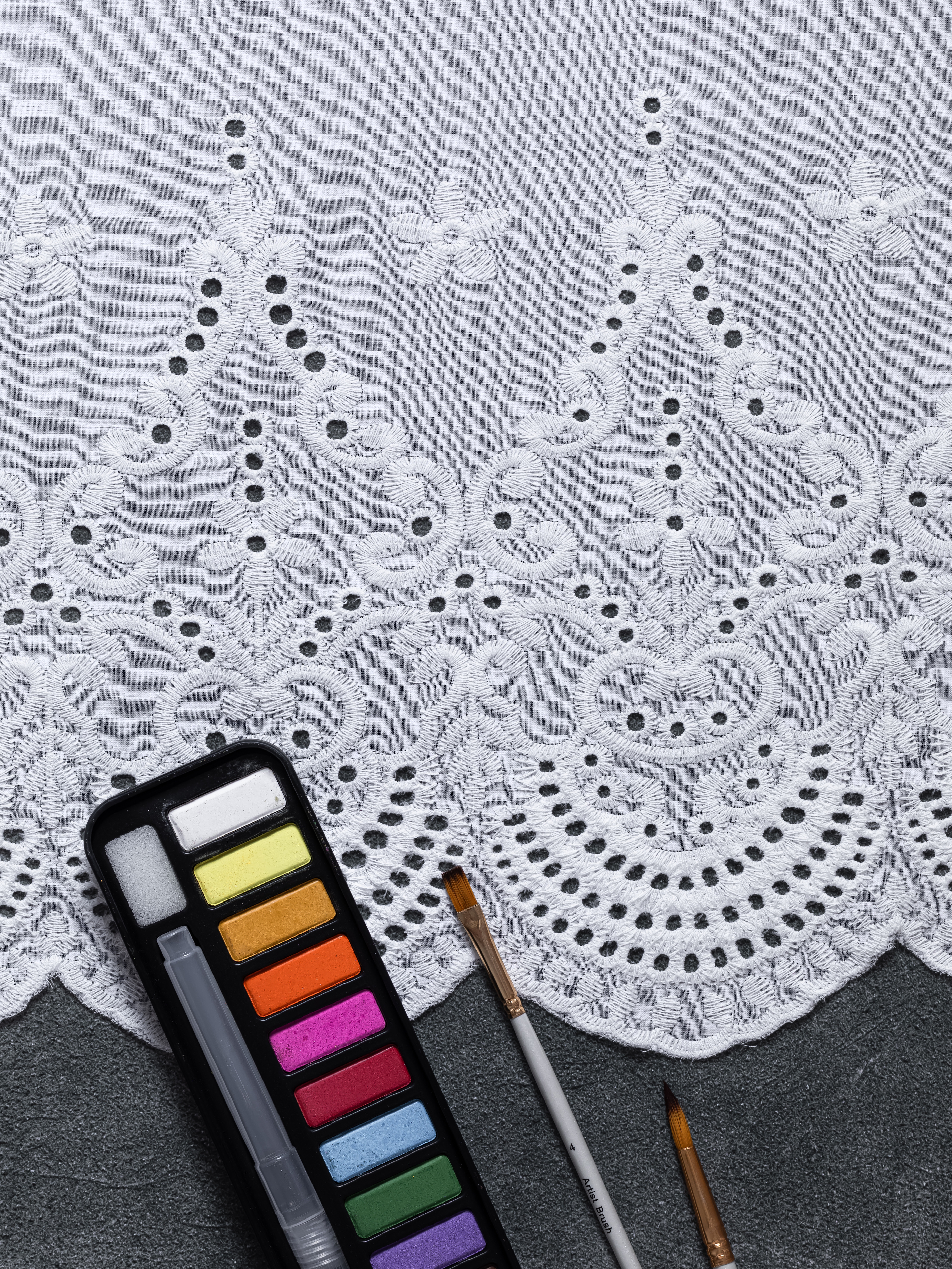 Шитье на батисте М884