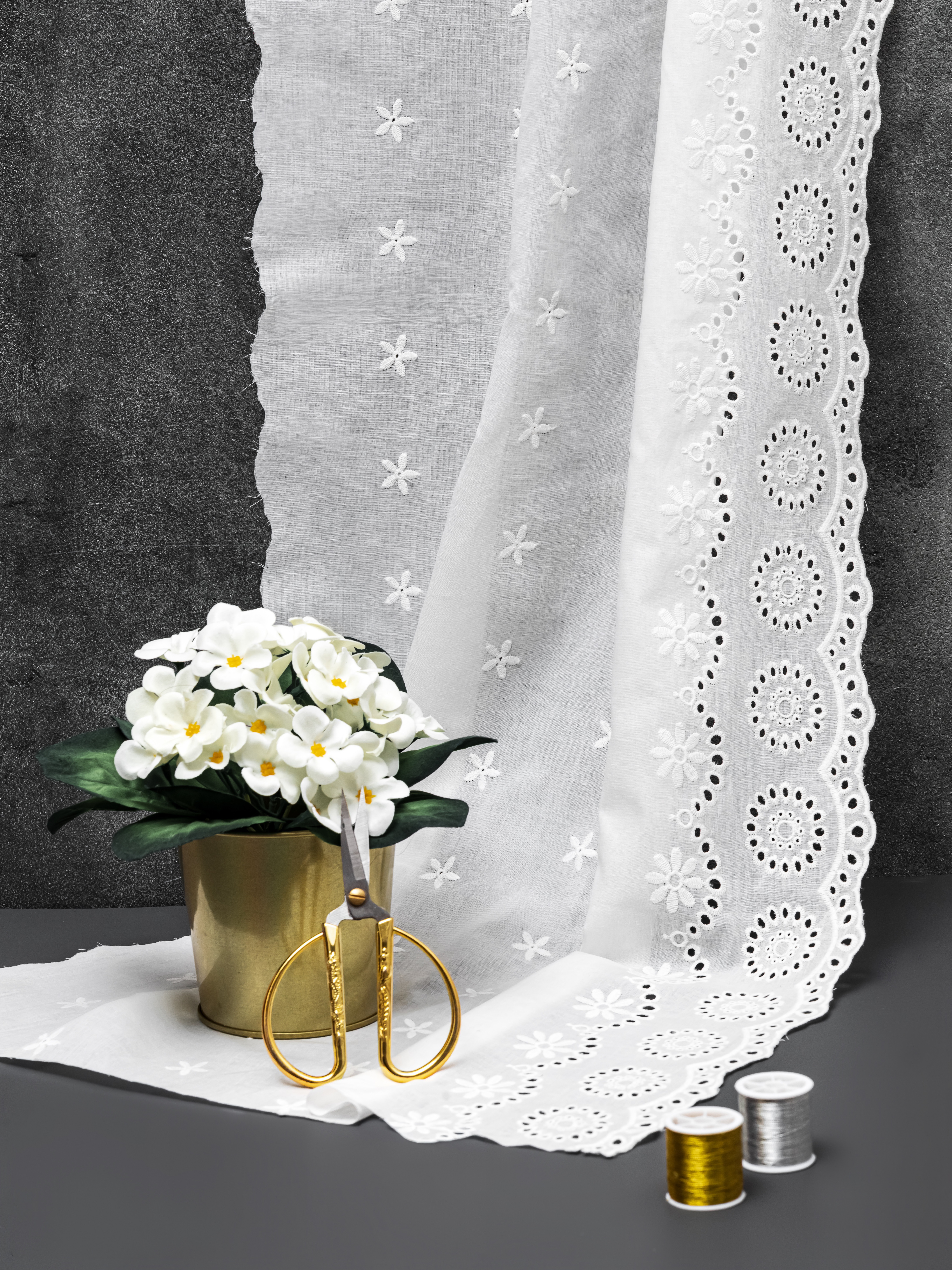 Шитье на батисте М910