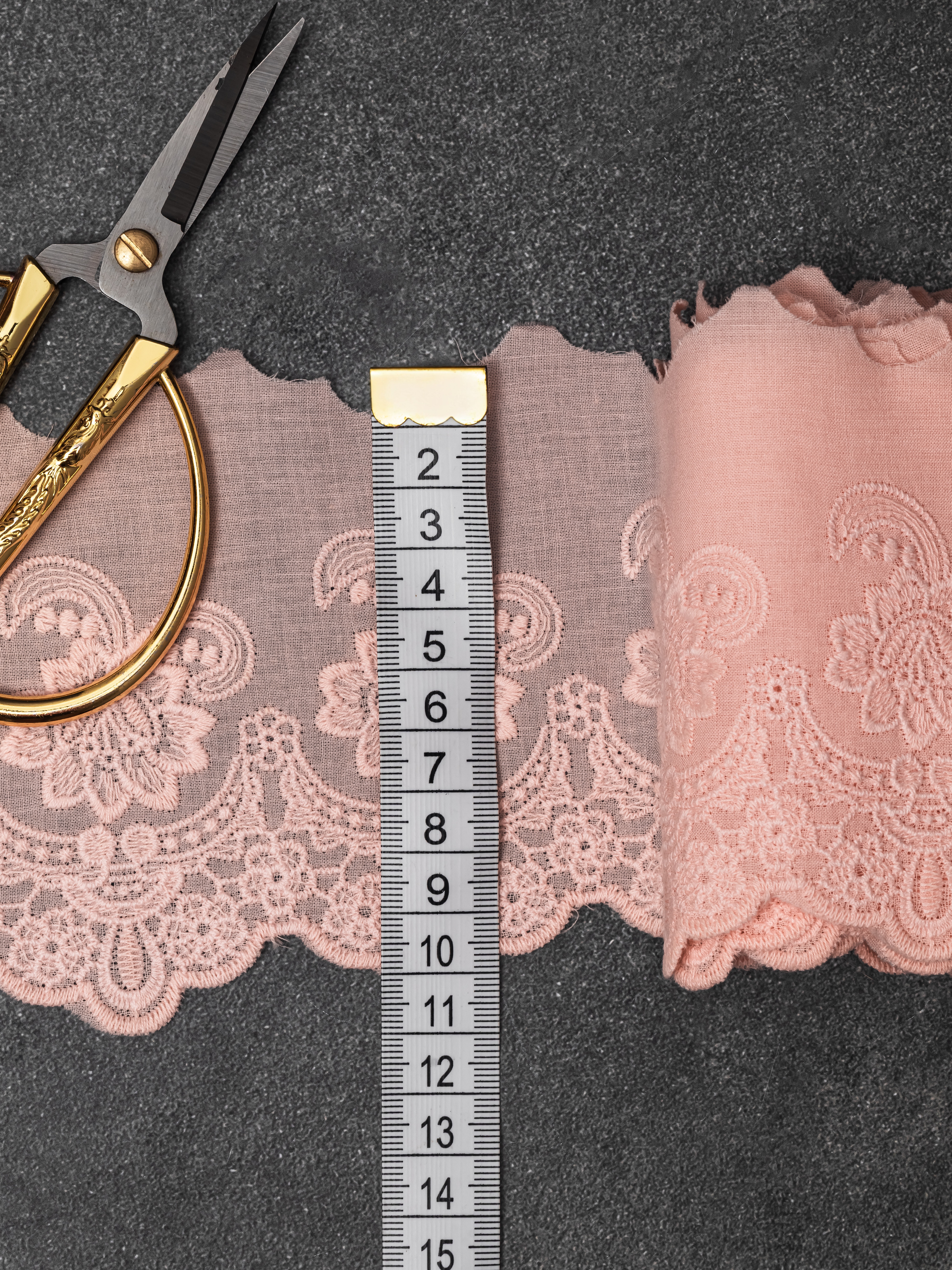 Шитье на батисте М911