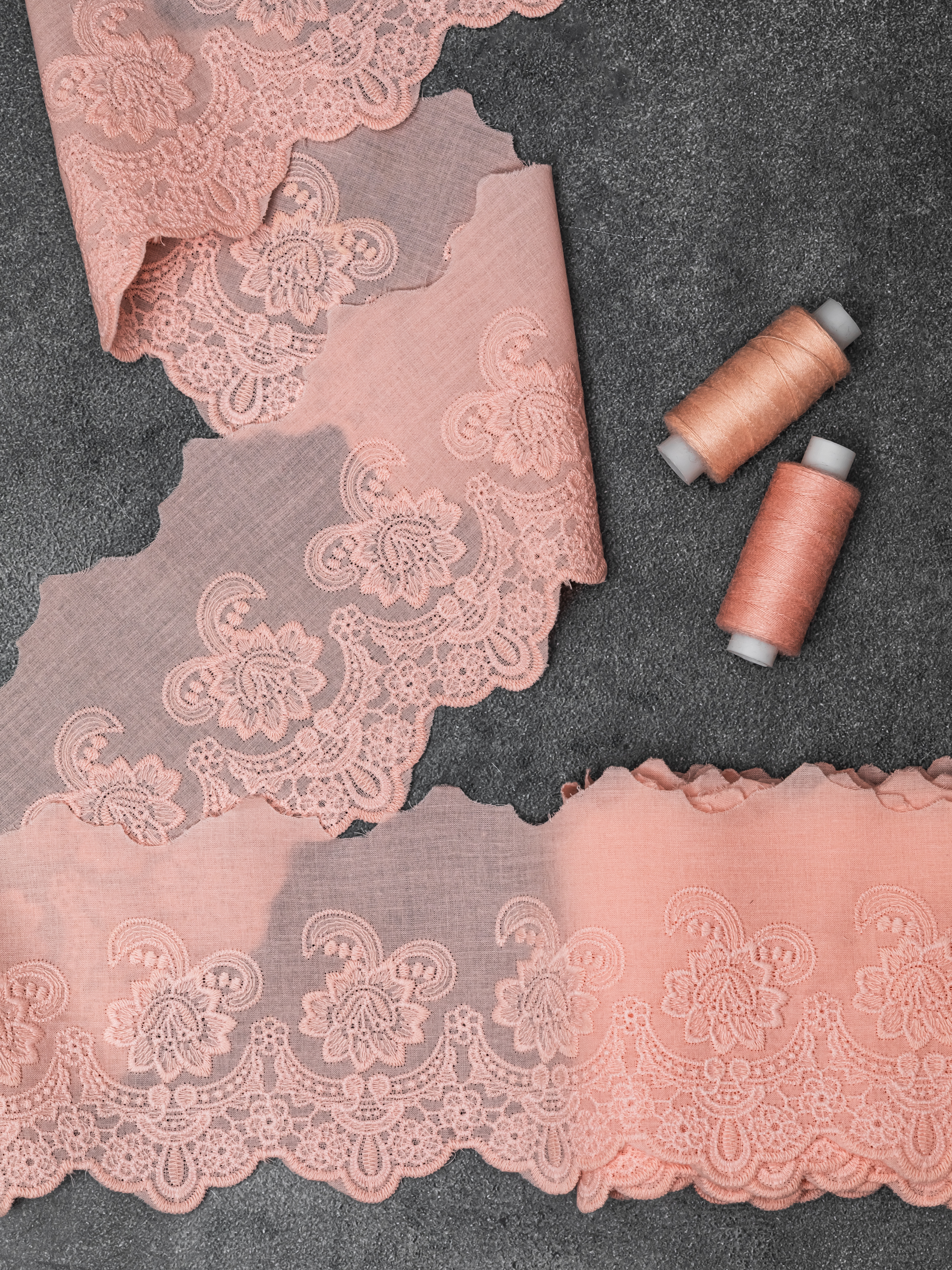 Шитье на батисте М911