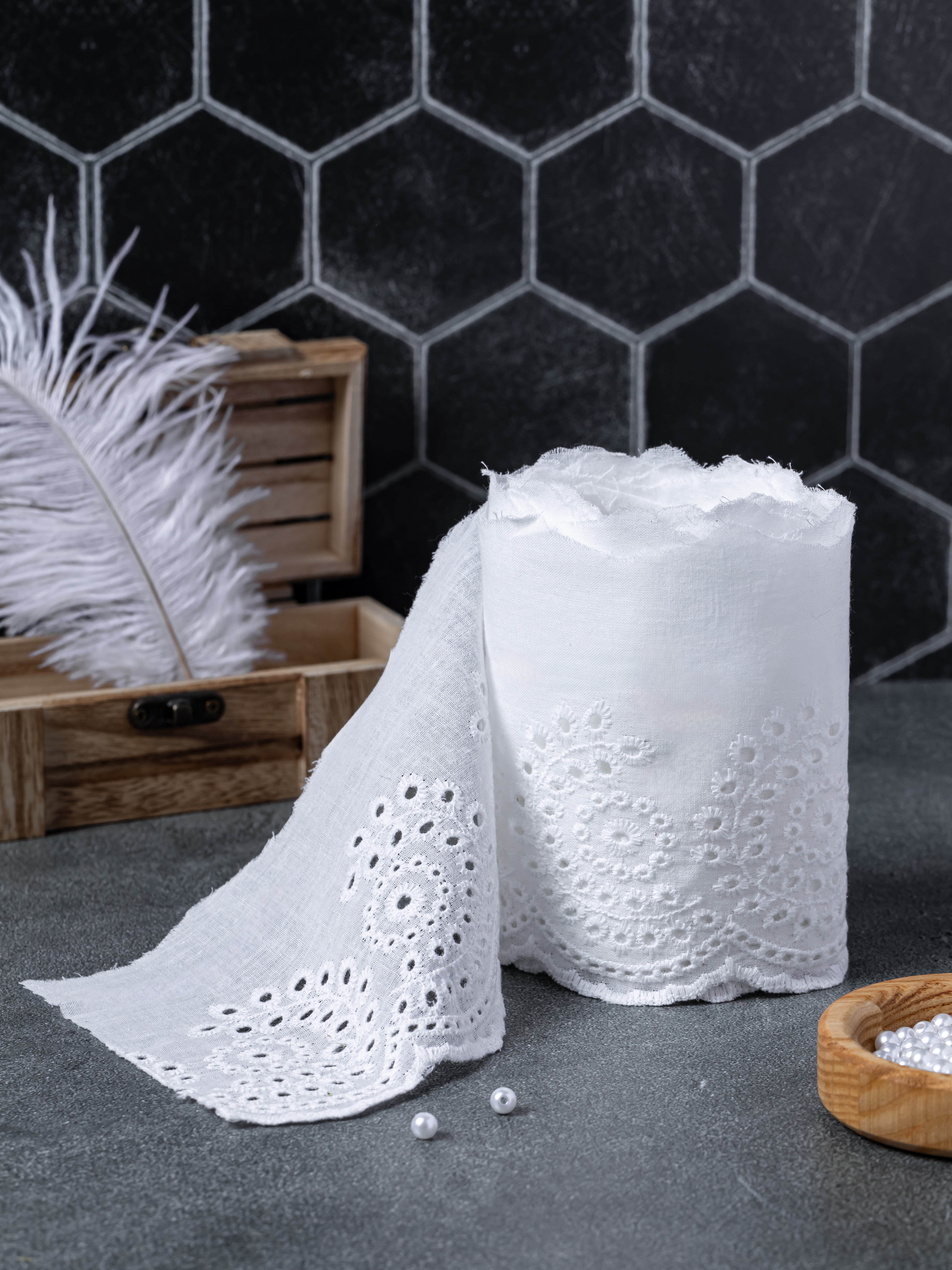 Шитье на батисте М862