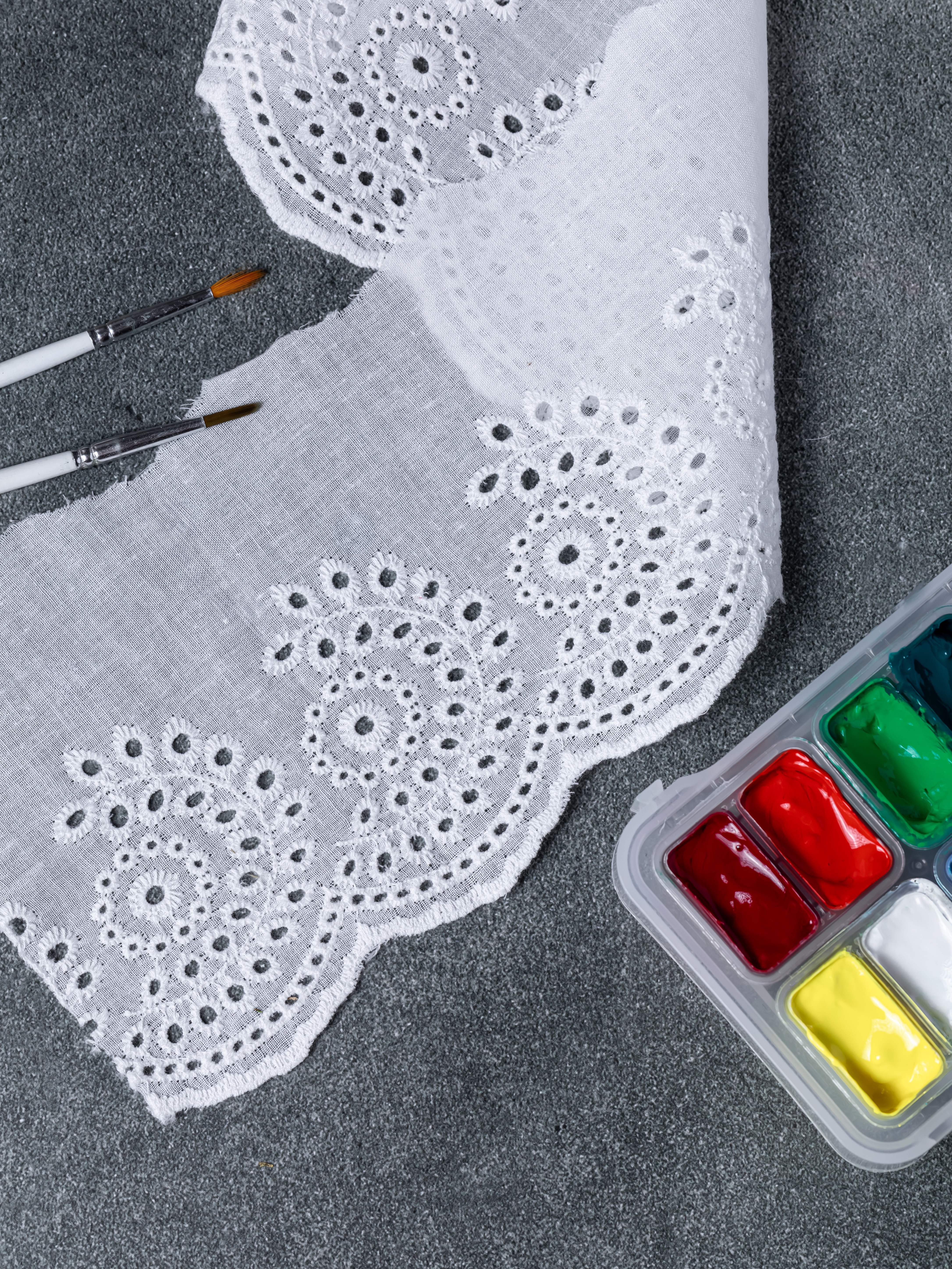 Шитье на батисте М862