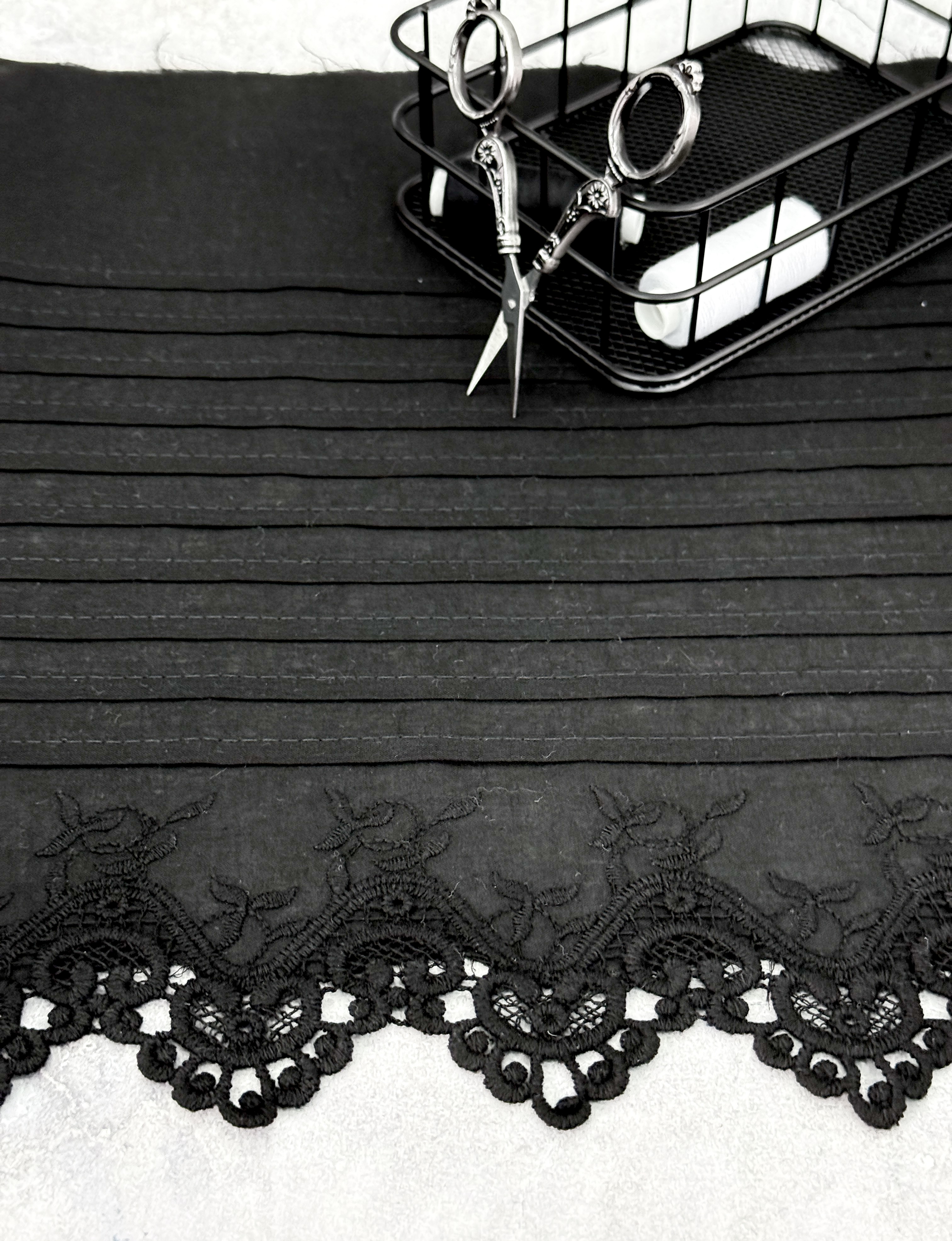 Шитье на батисте М437