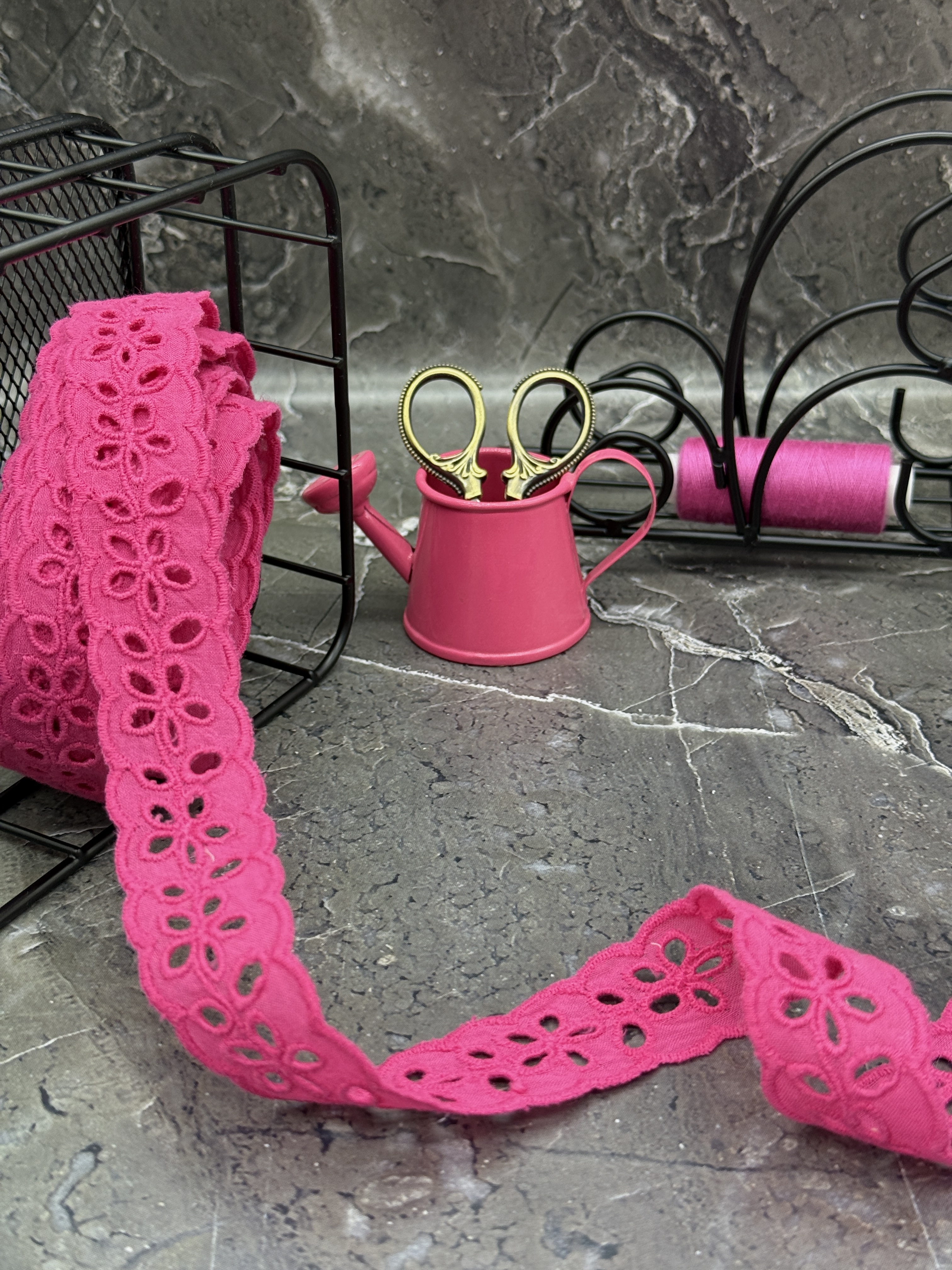 Шитье на батисте М403М