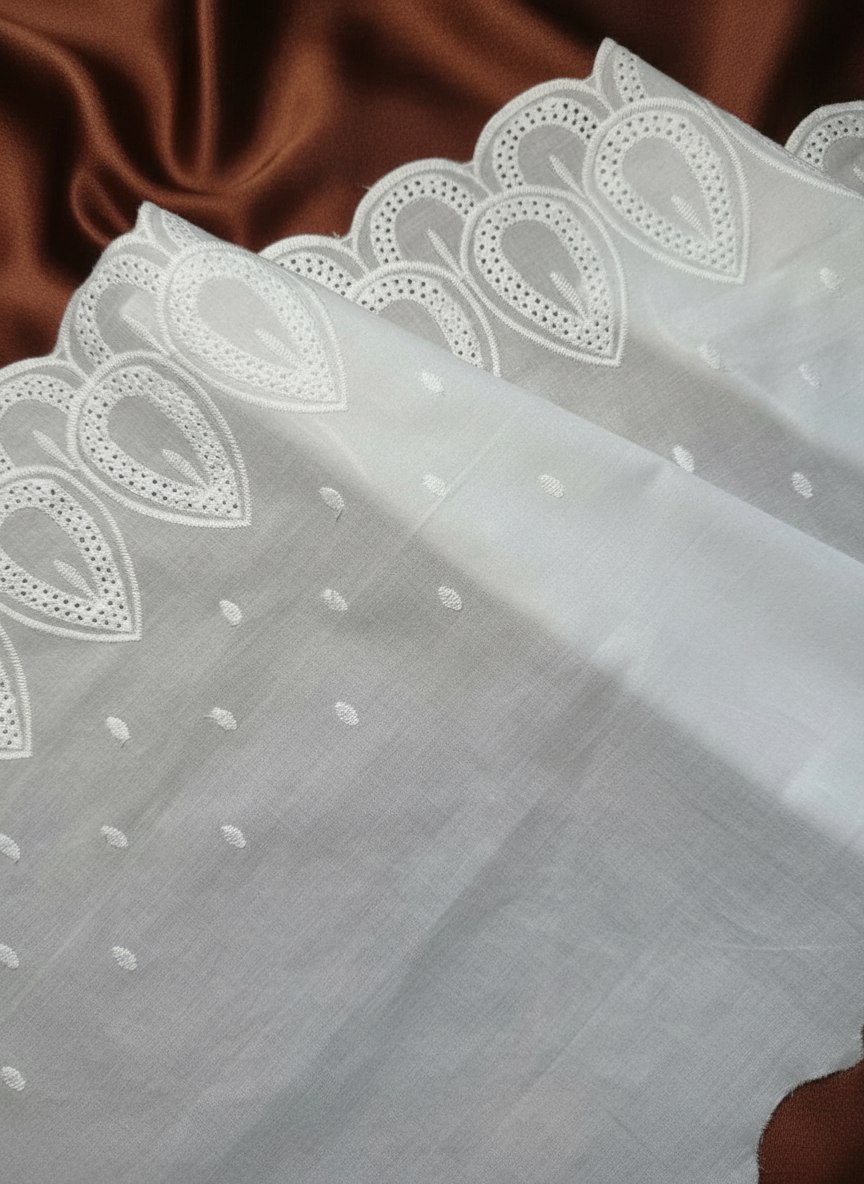 Шитье на батисте М686