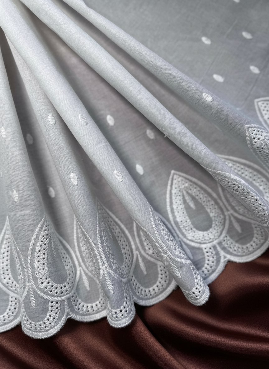 Шитье на батисте М686