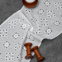 Шитье на батисте М906