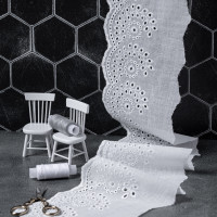 Шитье на батисте М862