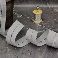 Шитье на батисте М397