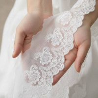 Шитье на батисте М912