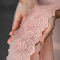 Шитье на батисте М911