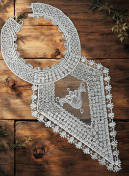 Воротник кружевной накладной