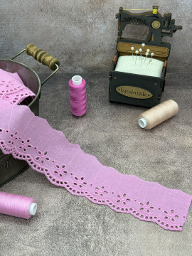 Шитье на батисте М407