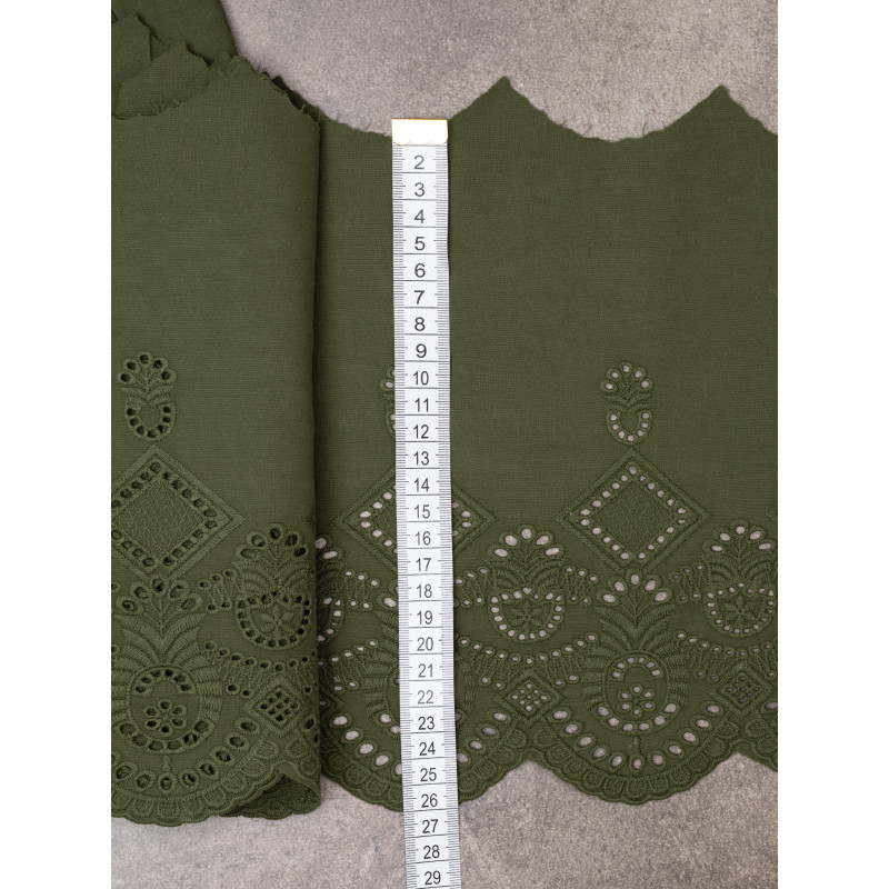 Шитье на батисте М932