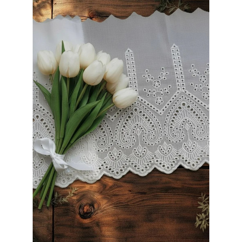 Шитье на батисте М948