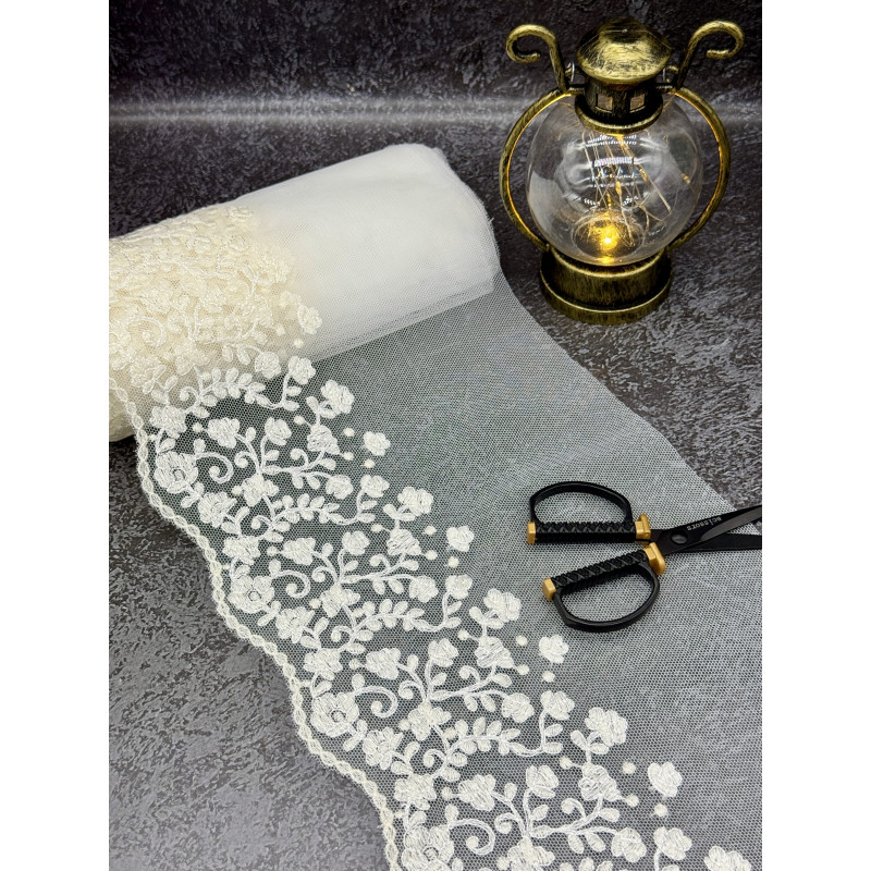 Кружево Вышивка на сетке С213