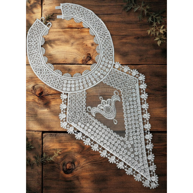 Воротник кружевной накладной