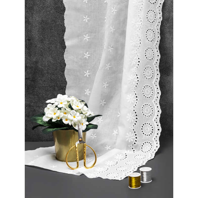 Шитье на батисте М910