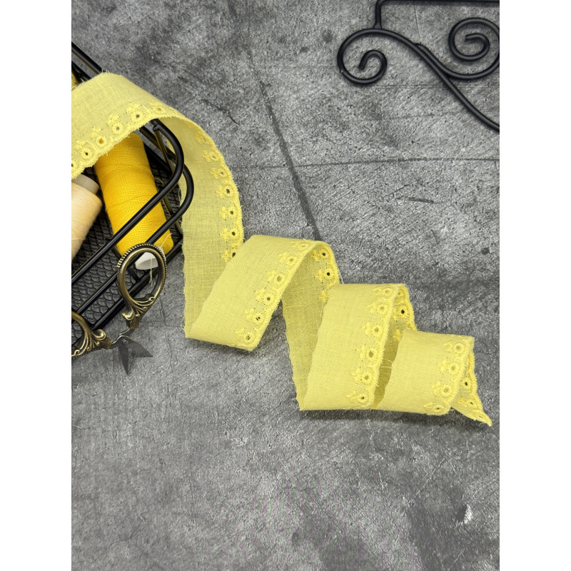 Шитье на батисте М385Ж