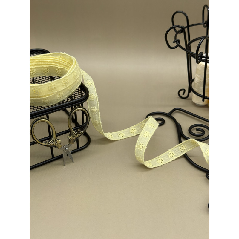 Шитьё на батисте, прошва М388БЖ