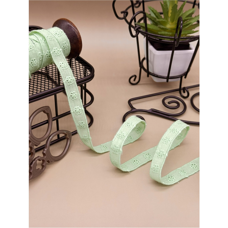 Шитьё на батисте, прошва М388С