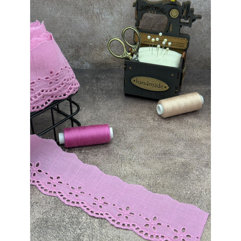 Шитье на батисте М407