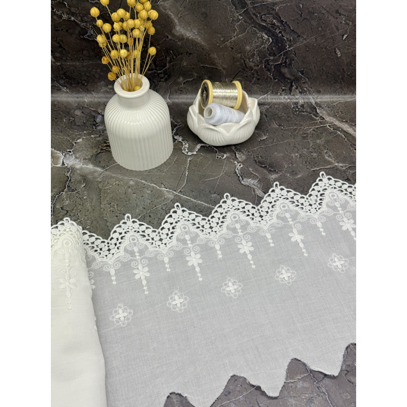 Шитье на батисте М916