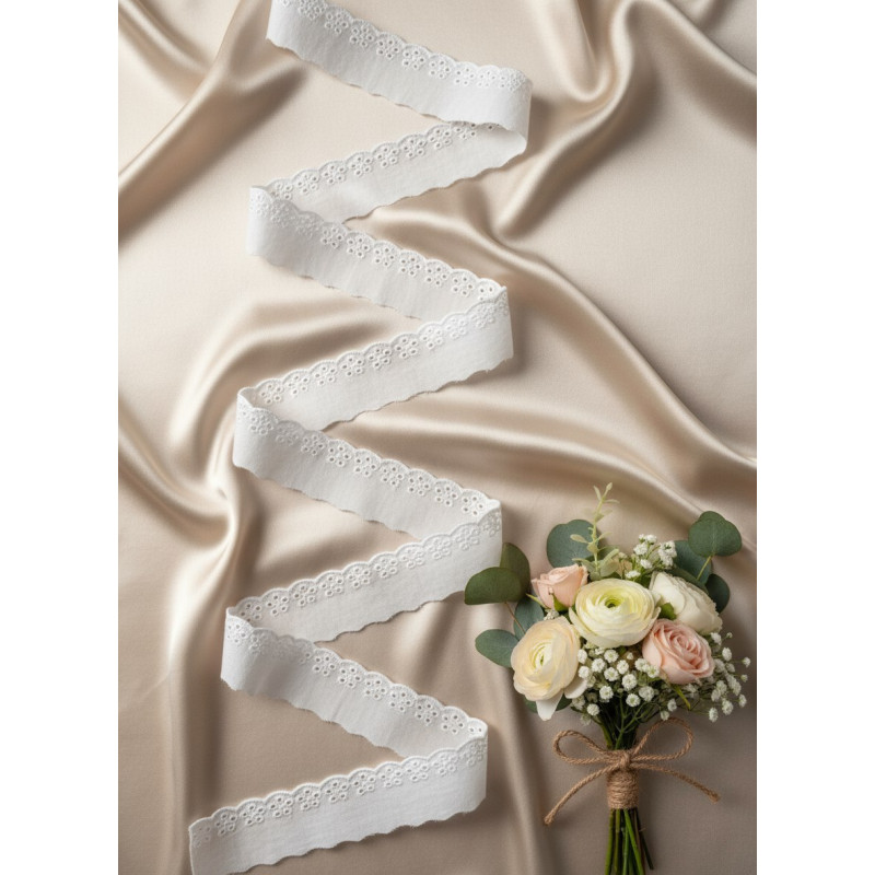 Шитье на батисте М914