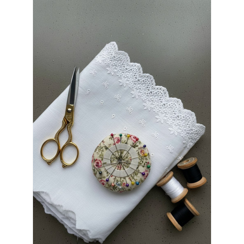 Шитье на батисте М918