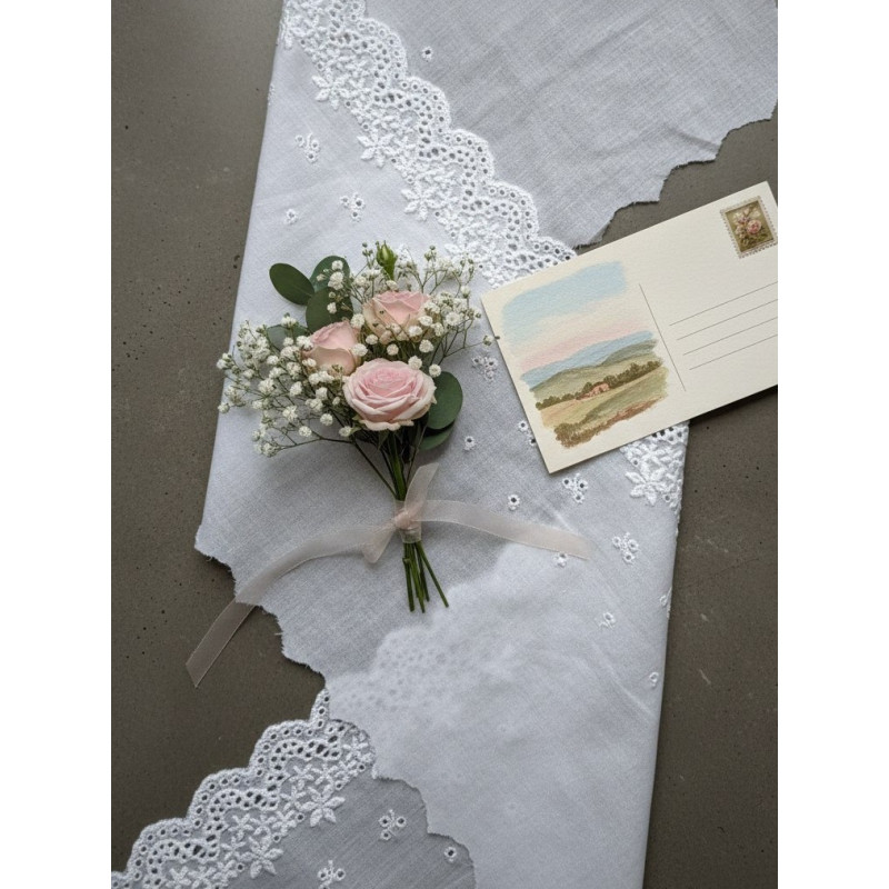 Шитье на батисте М918