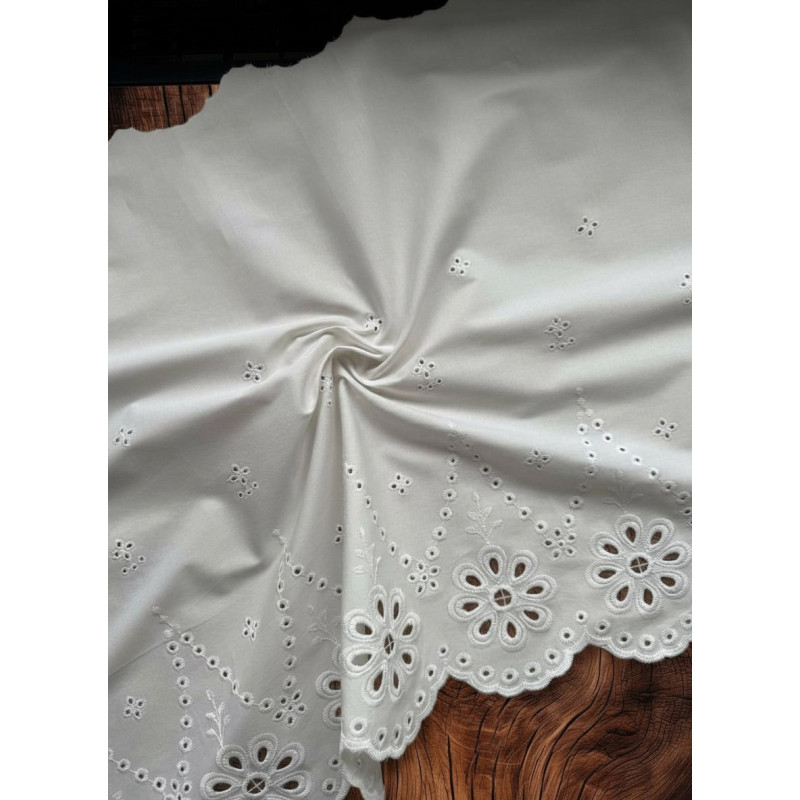 Шитье на батисте М931