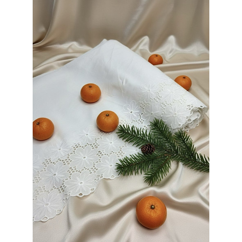 Шитье на батисте М833